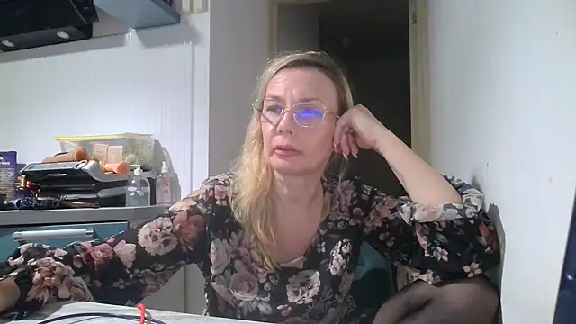 Sweetmurrr online show from 07/14/26, 11:54