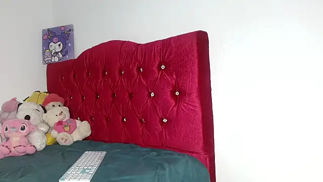 Snapshot of Akito_Very_Dirty chatting on 09/22/25, 10:34 Akito Very Dirty online show from 09/22/25, 10:34