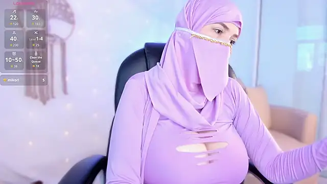 Snapshot of salma_isawwii chatting on 11/01/25, 02:08 salma isawwii online show from 11/01/25, 02:08