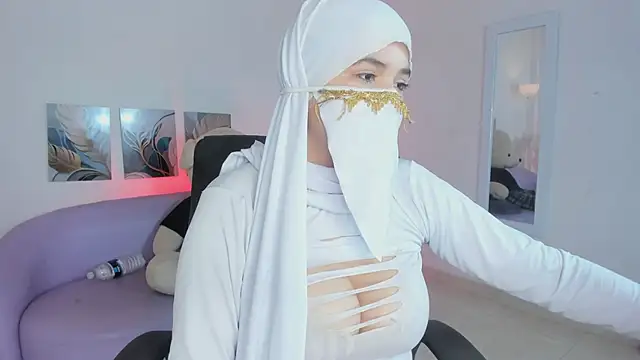 Snapshot of salma_isawwii chatting on 04/23/26, 03:03 salma isawwii online show from 04/23/26, 03:03