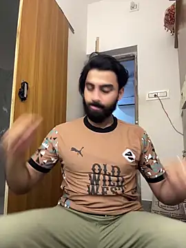 hottestboy03 online show from 10/08/25, 08:34