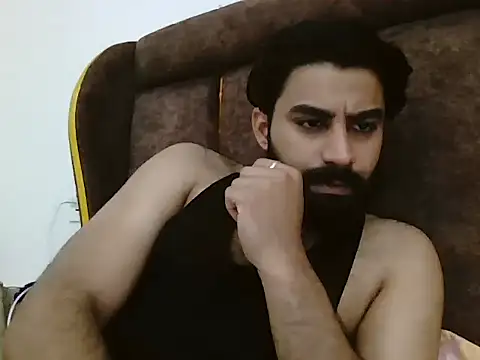 hottestboy03 online show from 10/29/25, 06:48