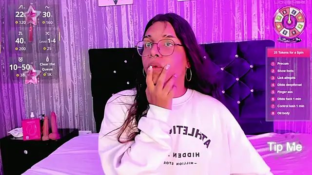 Hailey johnsonn online show from 09/18/25, 01:13