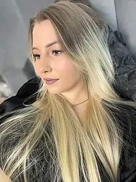 Amy mit online show from 10/19/25, 11:22