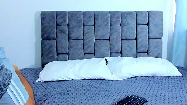 Snapshot of Felipe_Gonzales chatting on 10/16/25, 12:50 Felipe Gonzales online show from 10/16/25, 12:50