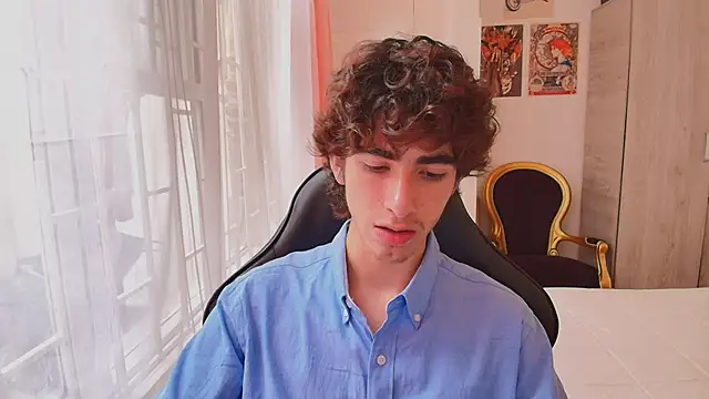 Nude Boy18 online show from 10/14/25, 06:52