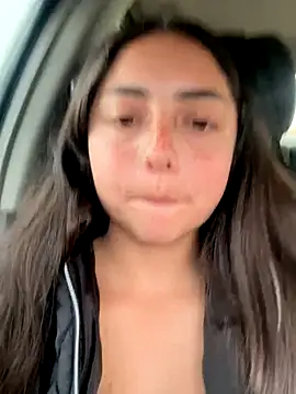 Snapshot of Dulce_1408 chatting on 11/06/25, 09:48 Dulce 1408 online show from 11/06/25, 09:48