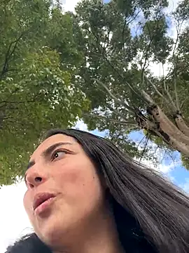 Snapshot of Dulce_1408 chatting on 11/19/25, 07:36 Dulce 1408 online show from 11/19/25, 07:36