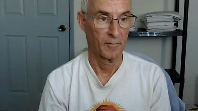 Snapshot of funone1999 chatting on 11/06/25, 09:48 funone1999 online show from 11/06/25, 09:48