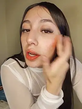 StefaniaFoxx  online show from 06/12/26, 06:01