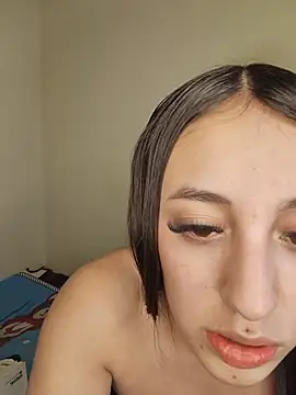 StefaniaFoxx  online show from 06/28/26, 06:19