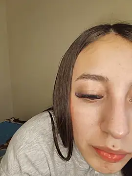 StefaniaFoxx  online show from 07/07/26, 07:45