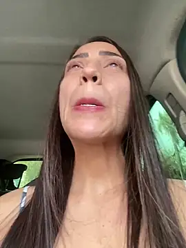 lucioliveira online show from 09/18/25, 03:58