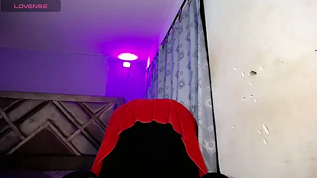 Snapshot of sexy_yesica chatting on 11/22/25, 04:00 sexy yesica online show from 11/22/25, 04:00