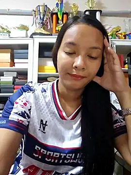 Snapshot of Natural_Asian_Girl chatting on 10/29/25, 04:26 Natural Asian Girl online show from 10/29/25, 04:26