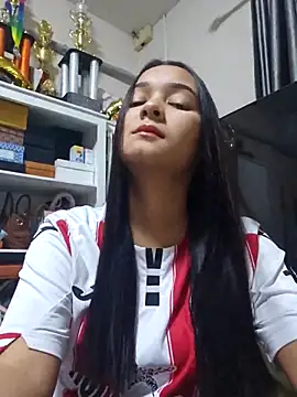 Snapshot of Natural_Asian_Girl chatting on 11/18/25, 11:25 Natural Asian Girl online show from 11/18/25, 11:25
