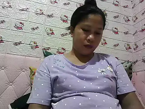 Pilipinalyn23 online show from 05/22/26, 01:17