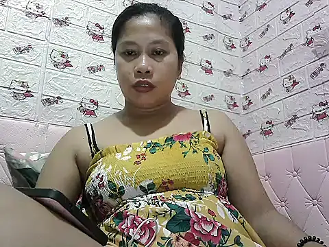 Pilipinalyn23 online show from 05/25/26, 11:27
