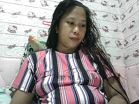 Pilipinalyn23 online show from 07/04/26, 08:20