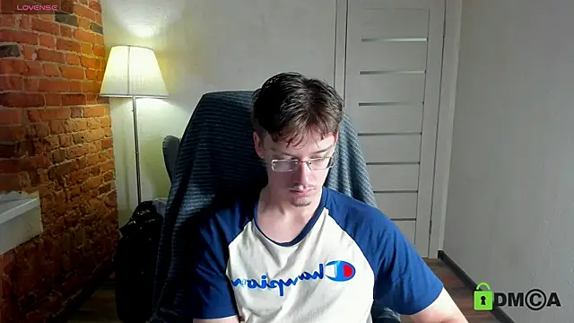 Harm Dick online show from 12/14/25, 12:43