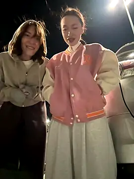 Snapshot of BallerinaCappuccino_ chatting on 09/24/25, 08:01 BallerinaCappuccino  online show from 09/24/25, 08:01