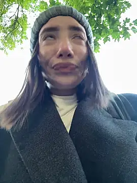 Snapshot of BallerinaCappuccino_ chatting on 10/07/25, 05:26 BallerinaCappuccino  online show from 10/07/25, 05:26