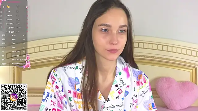 SoftieDream online show from 10/27/25, 06:06