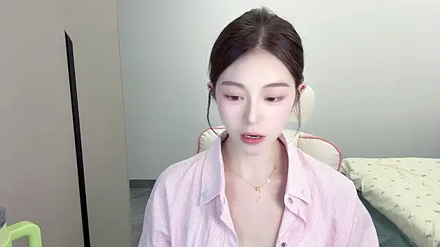 Cookie-oo online show from 10/08/25, 12:14