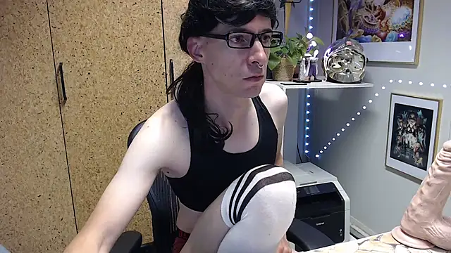 Snapshot of sakiramissy chatting on 09/30/25, 06:07 sakiramissy online show from 09/30/25, 06:07