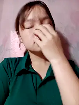 XoiXoi232 online show from 10/04/25, 04:43