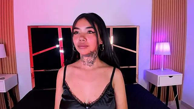 Celeeste18 online show from 11/04/25, 02:32