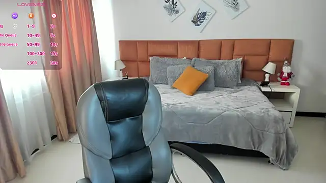 Snapshot of Catti_Brie chatting on 11/22/25, 11:53 Catti Brie online show from 11/22/25, 11:53