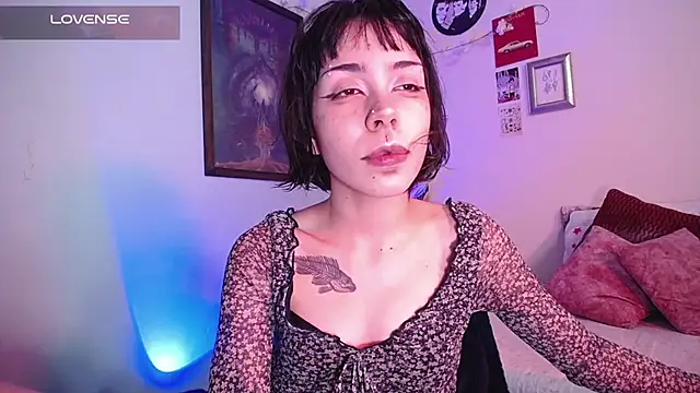 dark  nymph online show from 07/07/26, 07:18