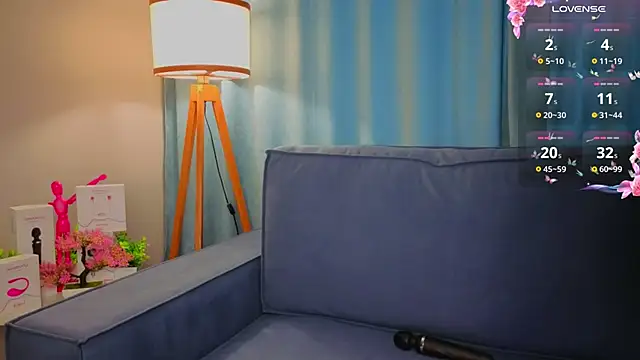 Lolisin online show from 05/13/26, 04:37