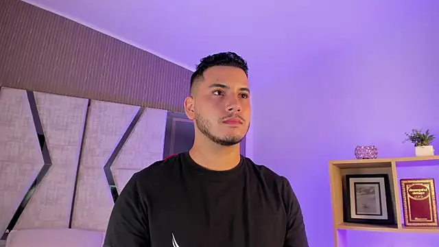 Axel grey  online show from 07/08/26, 12:31