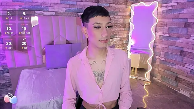 CYRUS TAY online show from 06/23/26, 12:47