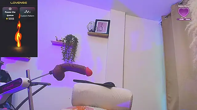 LindaaEvanss online show from 09/21/25, 06:20