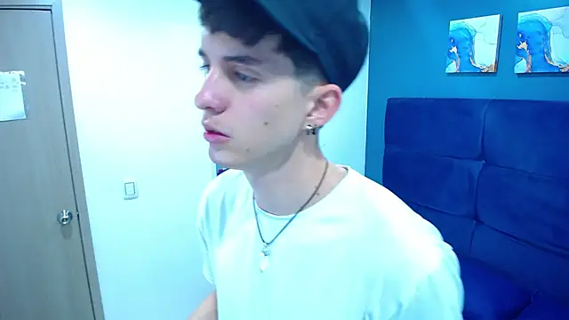 Jheampiiero online show from 10/07/25, 02:47