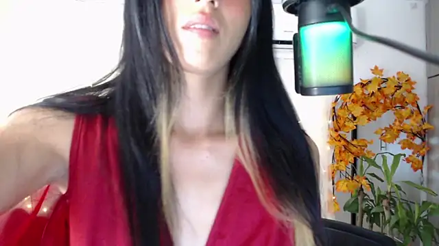 cristal aixa12 online show from 10/05/25, 07:34