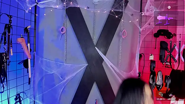 VictoryaLiah BDSM online show from 10/10/25, 12:37