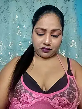 hornypriya696 online show from 11/17/25, 04:46