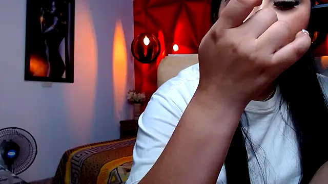 IsabellaaSweet online show from 09/23/25, 06:33