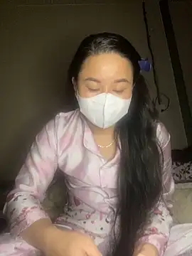 Kimngan003 online show from 10/19/25, 05:57