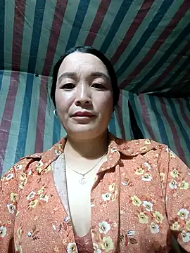 Snapshot of Bliss_rose chatting on 09/14/25, 02:05 Bliss rose online show from 09/14/25, 02:05