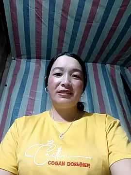 Snapshot of Bliss_rose chatting on 09/15/25, 11:38 Bliss rose online show from 09/15/25, 11:38