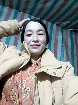 Bliss rose online show from 11/06/25, 03:29