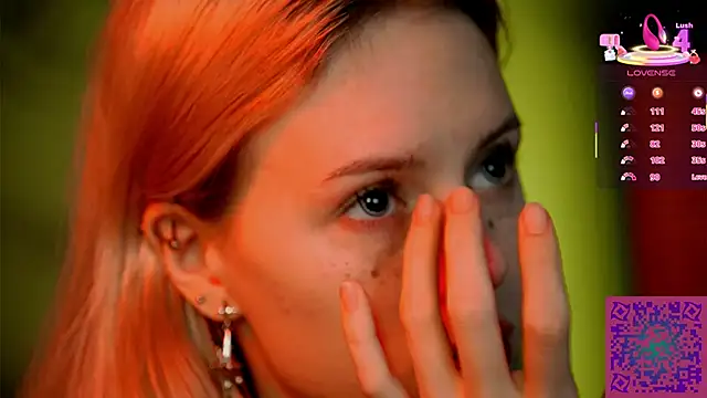 Snapshot of Nelly_Carroll chatting on 09/30/25, 10:48 Nelly Carroll online show from 09/30/25, 10:48