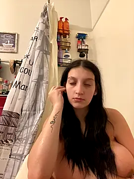 madsdeluxe online show from 10/11/25, 11:36
