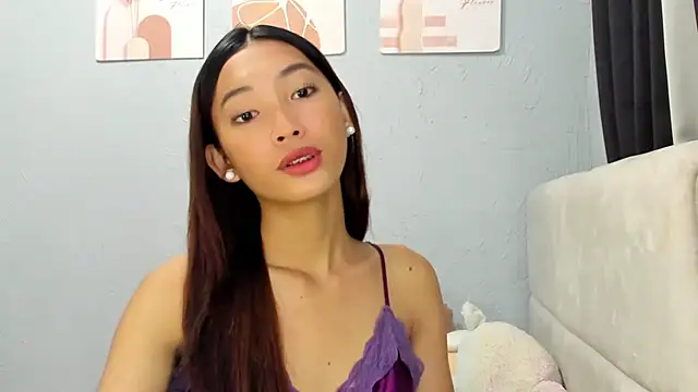 Snapshot of Anne_the_virgin chatting on 10/08/25, 01:36 Anne the virgin online show from 10/08/25, 01:36