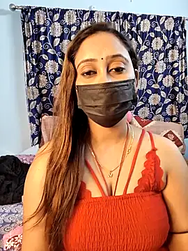 Cute-lusi online show from 11/19/25, 08:42